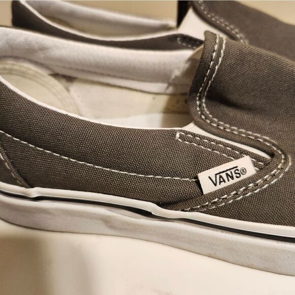 VANS "Asher" Gray Canvas Slip-On Sneakers Womans 8/38.5 Ret $135 WORN ONCE! - Picture 6 of 9